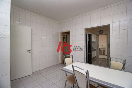73_photo/94ce021479.de7f1e39899531ac-ATLAS-1ae6210e-bbdf-40b4-bae9-90456063c22b.jpg de casa à venda com 4 quartos, 228m² em Ponta da Praia, Santos