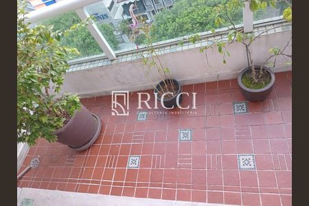 11_photo/94ce021525.57bf8a84dab9ba1f-ATLAS-e7e24f8e-7e77-4f27-a91f-b20fd1fb8dc4.jpg de apartamento à venda com 3 quartos, 249m² em Ponta da Praia, Santos