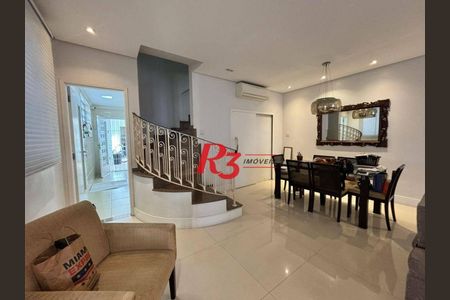 2_photo/94ce02154f.5a85c5bdfef41cf9-ATLAS-3f571e5c-9cc3-41fa-b9dd-dd87b7b66b9a.jpg de casa à venda com 3 quartos, 187m² em Ponta da Praia, Santos