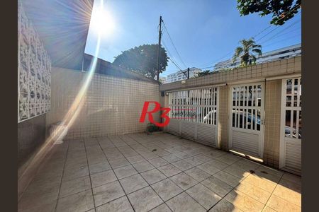 4_photo/94ce02154f.5a85c5bdfef41cf9-ATLAS-5cb0b5e4-e24e-4d26-9480-320f3db2bcc5.jpg de casa à venda com 3 quartos, 187m² em Ponta da Praia, Santos