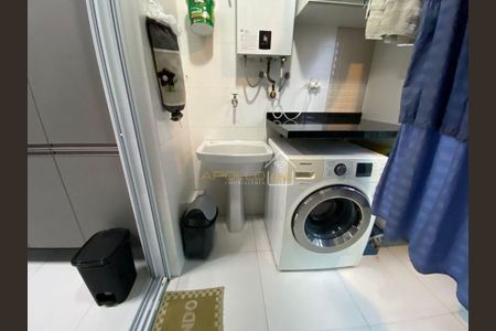 7_photo/94ce02156f.2d235cca3e52fb43-ATLAS-ae35ac22-6da2-43a2-abce-3e22160dfb25.jpg de apartamento à venda com 2 quartos, 80m² em Ponta da Praia, Santos