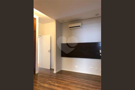 8_photo/94ce02157f.f14d7a494a64fc38-ATLAS-a2a20dd7-a7df-420f-9c95-eabc94e39e28.jpg de apartamento à venda com 3 quartos, 423m² em Ponta da Praia, Santos