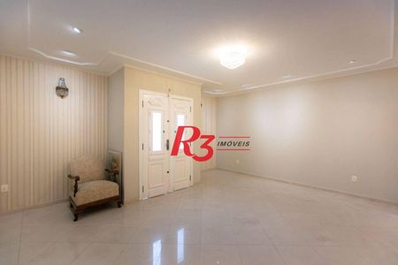 10_photo/94ce0215fd.10b15bb81f5ddb81-ATLAS-39dd2016-24c0-4e2e-a8f9-26a557eeffc8.jpg de casa à venda com 4 quartos, 303m² em Ponta da Praia, Santos