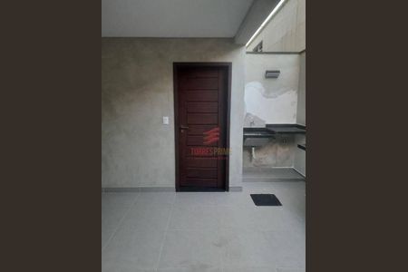 4_photo/94ce02163b.5d5d9a17a8919e27-ATLAS-156f968c-ea8e-4e08-a201-d64e94a3b481.jpg de casa à venda com 2 quartos, 88m² em Ponta da Praia, Santos