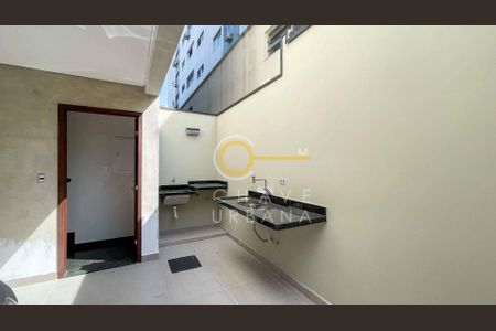 4_photo/94ce02163b.b0b4008552933ca9-ATLAS-1dff2ecf-3ae4-4e61-b2b9-81cea5bd7ab8.jpg de casa à venda com 2 quartos, 88m² em Ponta da Praia, Santos