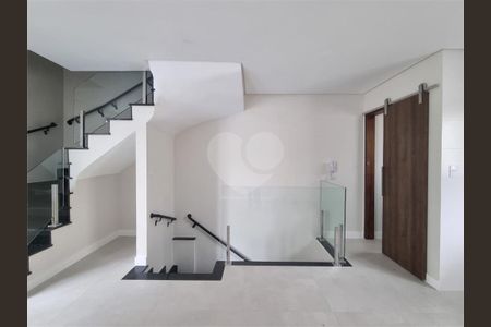 8_photo/94ce02163b.b8a9f91cb517b5ed-ATLAS-9a2d9f5d-3f0a-4298-ad3d-c60571b9e26c.jpg de casa à venda com 2 quartos, 88m² em Ponta da Praia, Santos