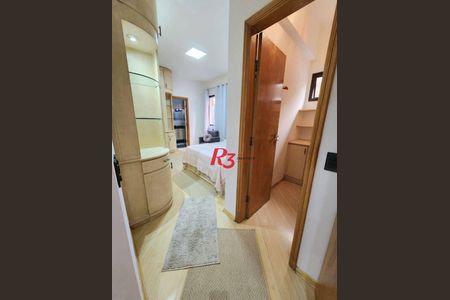 24_photo/94ce021699.dfdf3a77207432af-ATLAS-83cc2f77-8036-4ad7-ad1d-b945cef4eb82.jpg de casa à venda com 3 quartos, 198m² em Ponta da Praia, Santos