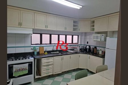 17_photo/94ce021699.dfdf3a77207432af-ATLAS-b4ea1742-cda5-4a02-9fcd-fdb4730f9cf2.jpg de casa à venda com 3 quartos, 198m² em Ponta da Praia, Santos