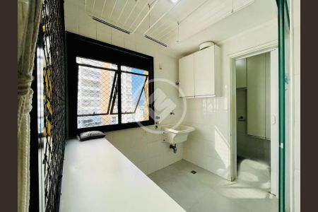 1_photo/94ce0216cb.62e8321271ffcb76-ATLAS-1ea9f043-e5f5-42e4-807b-0e0a38d03f5d.jpg de apartamento à venda com 3 quartos, 132m² em Ponta da Praia, Santos