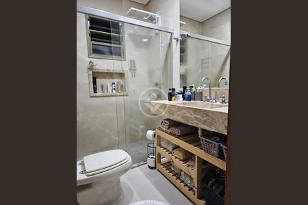 2_photo/94ce0216d7.c696d6dfecea6f1c-ATLAS-4ebc428f-00a9-410e-aed5-a6d39b709787.jpg de casa à venda com 3 quartos, 230m² em Ponta da Praia, Santos