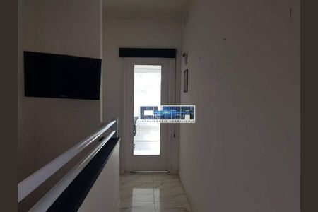 10_photo/94ce0217ad.9b0e853e47463488-ATLAS-d6bc4ee2-0833-4a99-906a-d3ca873a7392.jpg de casa à venda com 3 quartos, 235m² em Ponta da Praia, Santos