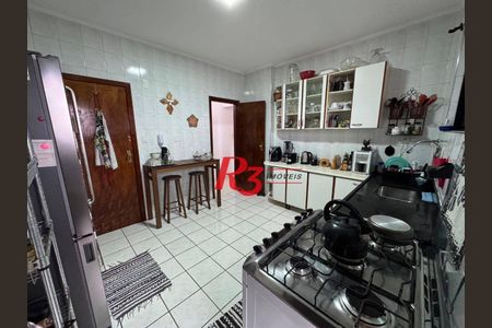 10_photo/94ce0217ad.9d2c2c69242e7649-ATLAS-b7ab2b72-e0b8-4c8f-ba59-bd6c94236a16.jpg de apartamento à venda com 3 quartos, 198m² em Ponta da Praia, Santos