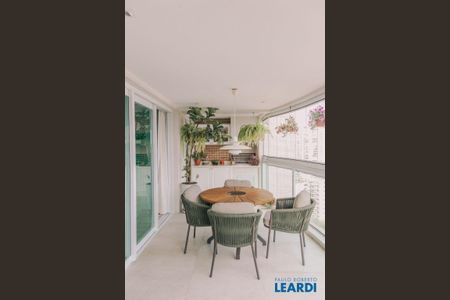 11_photo/94ce021a01.8f3f2a47dd94676f-ATLAS-486a0861-e240-445e-86b3-29c0bda2555b.jpg de apartamento para alugar com 3 quartos, 165m² em Ponta da Praia, Santos