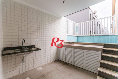 14_photo/94ce023605.fe36e9baa5a93492-ATLAS-77d3e8f2-60df-4d99-98d2-59c2fc9cf8c7.jpg de casa à venda com 3 quartos, 150m² em Aparecida, Santos