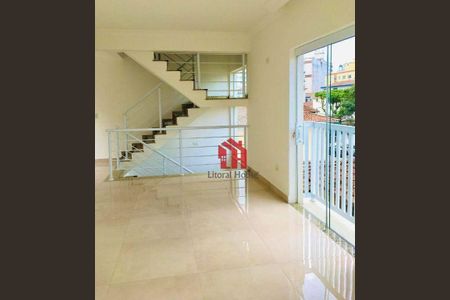 7_photo/94ce02362b.376a127542f2e2d9-ATLAS-10f4b763-ce7b-4bf1-b4e0-752bd5ab5ffc.jpg de casa à venda com 3 quartos, 360m² em Embaré, Santos