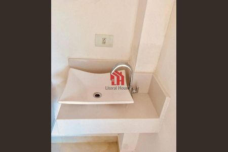 11_photo/94ce02362b.376a127542f2e2d9-ATLAS-cf73d099-efe4-4e22-9331-ba8bfa59f2e1.jpg de casa à venda com 3 quartos, 360m² em Embaré, Santos