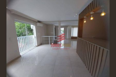 36_photo/94ce02362b.d651f42aabfdac2d-ATLAS-ee2b692e-3e88-4d4e-a7c2-d6bb784ba5db.jpg de casa à venda com 3 quartos, 360m² em Embaré, Santos