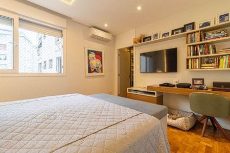 28_photo/94ce0236f3.b0c9be0884e142d1-ATLAS-ddaeac8e-3791-4f57-9ef0-50d5d39e73e6.jpg de apartamento à venda com 4 quartos, 306m² em Macuco, Santos