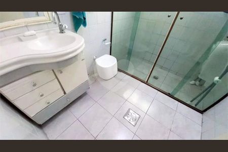 4_photo/94ce0237b3.1b71d68f7c24542f-ATLAS-324e8bb2-fd0e-4930-b1a0-dfa61bcce908.jpg de apartamento à venda com 3 quartos, 179m² em Embaré, Santos