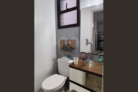 5_photo/94ce0237cd.b97733ac54945130-ATLAS-085f2c0c-76ab-45b1-8d18-9fb1281a5d65.jpg de casa à venda com 5 quartos, 282m² em Embaré, Santos