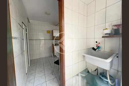 12_photo/94ce023809.2fed7e95ddef69d8-ATLAS-d9be0c01-6d70-4411-947a-e6f309e2fad6.jpg de casa à venda com 3 quartos, 156m² em Aparecida, Santos