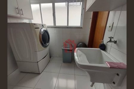 7_photo/94ce02385d.10b15bb81f5ddb81-ATLAS-5e265d7d-baaa-4077-942e-aaec704a32e6.jpg de casa à venda com 4 quartos, 180m² em Aparecida, Santos