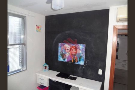 3_photo/94ce02386d.3841278261f29c1f-ATLAS-4fc72f8c-e646-4c70-a33a-e435f68a3f0f.jpg de apartamento à venda com 3 quartos, 65m² em Aparecida, Santos