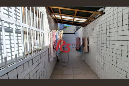 22_photo/94ce0238ef.9a54faa83c3e471c-ATLAS-b6663cb2-131c-4373-91a4-4c75da8d6a3e.jpg de casa à venda com 2 quartos, 100m² em Aparecida, Santos