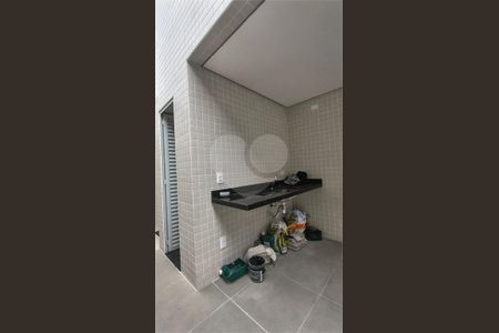 4_photo/94ce023977.a3ae9ae7e703bbee-ATLAS-10bf7b2b-321b-4d27-bed6-2f11e77a6fe2.jpg de casa à venda com 3 quartos, 145m² em Embaré, Santos