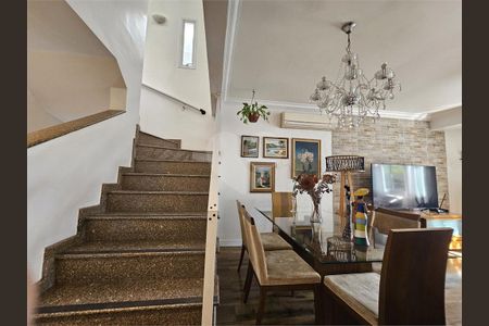 12_photo/94ce023b7b.7b8bc6be06f0f13d-ATLAS-1534956f-6002-4f34-b56b-e1ca8acd2dc4.jpg de casa à venda com 3 quartos, 135m² em Macuco, Santos