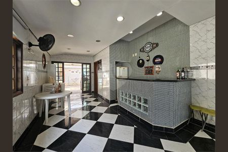 9_photo/94ce023b7b.7b8bc6be06f0f13d-ATLAS-70b732d6-53c9-4d97-b0d5-2cd111bd12a2.jpg de casa à venda com 3 quartos, 135m² em Macuco, Santos