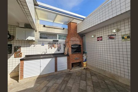 8_photo/94ce023b7b.7b8bc6be06f0f13d-ATLAS-b089b33e-3548-49d2-a616-cf7b5cd18f05.jpg de casa à venda com 3 quartos, 135m² em Macuco, Santos