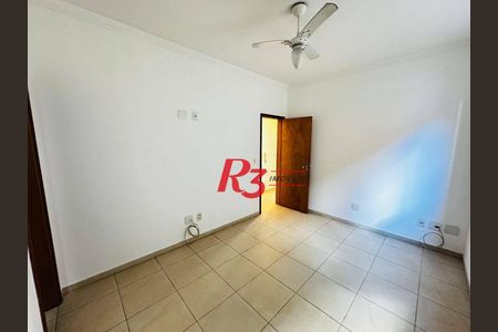 9_photo/94ce023c4f.1c5ee5b12bdcf8f7-ATLAS-96cbdf0e-8ba0-47af-87c8-8fc132dcfefc.jpg de casa à venda com 3 quartos, 120m² em Ponta da Praia, Santos