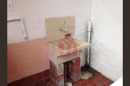 5_photo/94ce023c6f.f004b3811d646080-ATLAS-1eb10cfb-2c8e-477a-93df-ad2ad102cd74.jpg de casa para alugar com 4 quartos, 170m² em Ponta da Praia, Santos