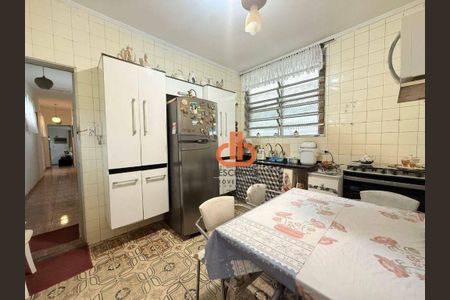 7_photo/94ce023cd9.03aa2c28a2d60b74-ATLAS-043080cd-3f6b-4fbe-a968-c81731c2b3ea.jpg de casa à venda com 3 quartos, 130m² em Embaré, Santos