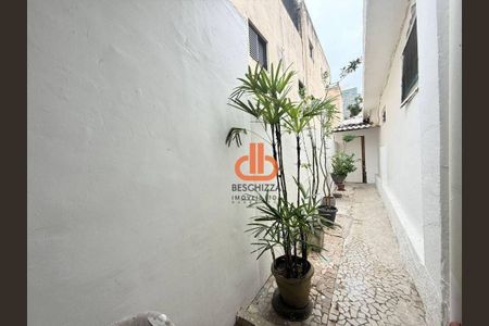 12_photo/94ce023cd9.03aa2c28a2d60b74-ATLAS-85ab2ddb-17b0-489a-b0c5-8bb4fcdc05bd.jpg de casa à venda com 3 quartos, 130m² em Embaré, Santos