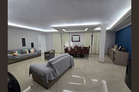 2_photo/94ce023d0f.59b9fa3339c8dcb8-ATLAS-06c5916b-6222-4e12-bac2-b8a63da5a19e.jpg de casa à venda com 3 quartos, 260m² em Ponta da Praia, Santos