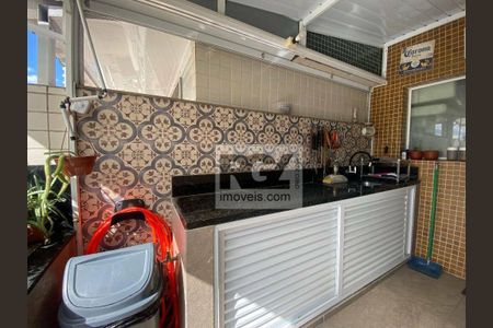 31_photo/94ce023d6d.c6a5bf1d473e5287-ATLAS-e8fcd680-4ccb-4a24-ae4f-6e84e150b00e.jpg de apartamento à venda com 2 quartos, 289m² em Ponta da Praia, Santos