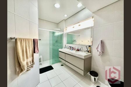 22_photo/94ce023da7.eafe15f9b6db2bf5-ATLAS-ef9971ca-83f2-456d-ba84-005fa44ea74d.jpg de casa à venda com 4 quartos, 166m² em Ponta da Praia, Santos