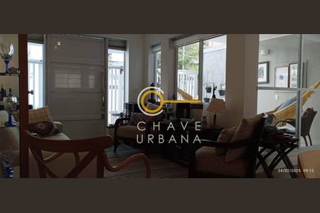 4_photo/94ce023fbb.8e48f5906dd675de-ATLAS-1a3fe8bb-b839-4eec-b205-c3b79280f0ff.jpg de casa à venda com 2 quartos, 102m² em Ponta da Praia, Santos