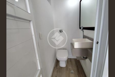 4_photo/94ce023fbb.8e48f5906dd675de-ATLAS-3dfa88bb-ca55-4e53-b6a8-bdd19952177a.jpg de casa à venda com 2 quartos, 101m² em Ponta da Praia, Santos