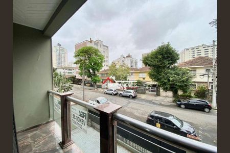 27_photo/94ce023ffb.4cea1a0b3f6bbd2f-ATLAS-bcc17df6-2228-4b21-9b9c-ba6a4a566ee3.jpg de casa à venda com 3 quartos, 330m² em Ponta da Praia, Santos