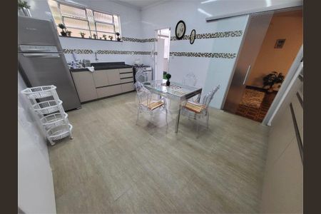 5_photo/94ce02402b.9b0e853e47463488-ATLAS-2e0fada9-e6d4-4a86-bedc-02ad4f4806cd.jpg de apartamento à venda com 3 quartos, 136m² em Ponta da Praia, Santos