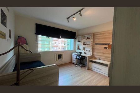 19_photo/94ce02402d.1c680d7d22a940cf-ATLAS-2ba2add1-b1dc-435d-81d7-5fe097a13dd5.jpg de apartamento à venda com 4 quartos, 184m² em Ponta da Praia, Santos