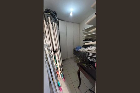 47_photo/94ce02402d.1c680d7d22a940cf-ATLAS-d5ea32b4-a2ed-4b10-8167-1a31ee0787c2.jpg de apartamento à venda com 4 quartos, 184m² em Ponta da Praia, Santos