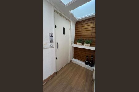 3_photo/94ce02402d.1c680d7d22a940cf-ATLAS-fa5cb045-08d4-4654-8d8c-41cf0146cb17.jpg de apartamento à venda com 4 quartos, 184m² em Ponta da Praia, Santos