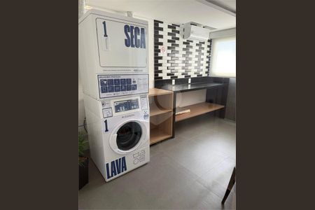 21_photo/94ce024041.49d655132eb04021-ATLAS-4e5f5f72-a9af-4391-83e5-410fa1ce0579.jpg de apartamento à venda com 1 quarto, 57m² em Ponta da Praia, Santos