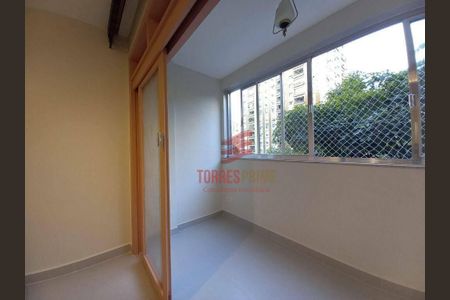 8_photo/94ce02404d.9c03c36d9eb28d9e-ATLAS-1f6a81f1-d4db-4594-a8a5-51ad935d44d5.jpg de apartamento à venda com 3 quartos, 124m² em Ponta da Praia, Santos