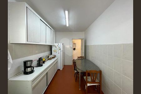 11_photo/94ce02404d.cb4a3f4e1d4d223a-ATLAS-bdee0744-333c-40ea-a6ec-dd13b0367d19.jpg de apartamento à venda com 3 quartos, 136m² em Ponta da Praia, Santos