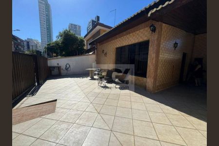 3_photo/94ce024067.6618d879b31b9a75-ATLAS-7e543375-71ee-4f55-aa7d-d5cc81366369.jpg de casa à venda com 3 quartos, 180m² em Ponta da Praia, Santos